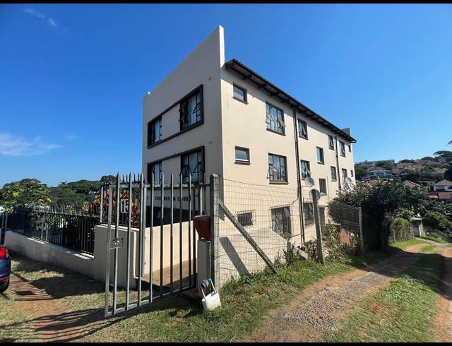 21 BEDROOM APARTMENT BLOCK FOR SALE IN UMBILO